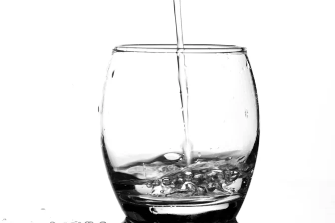 Pourquoi choisir le purificateur d’eau UNI-K pour une eau saine et écologique ?